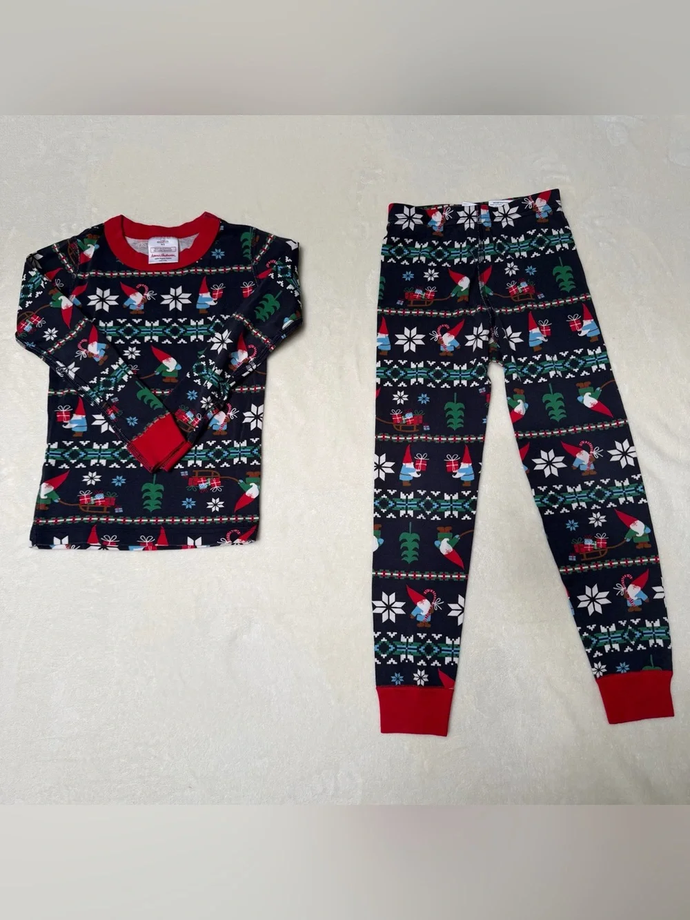 Hanna Andersson Navy Holiday Gnome Pajama Set with Red Trim